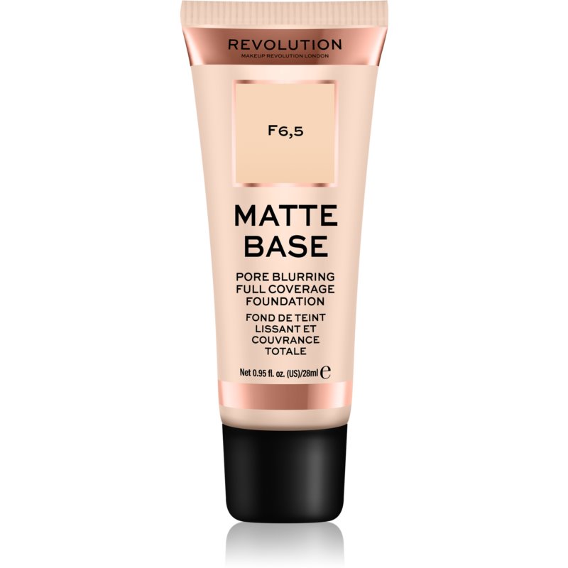 Base de maquillaje mate de alta cobertura REVOLUTION