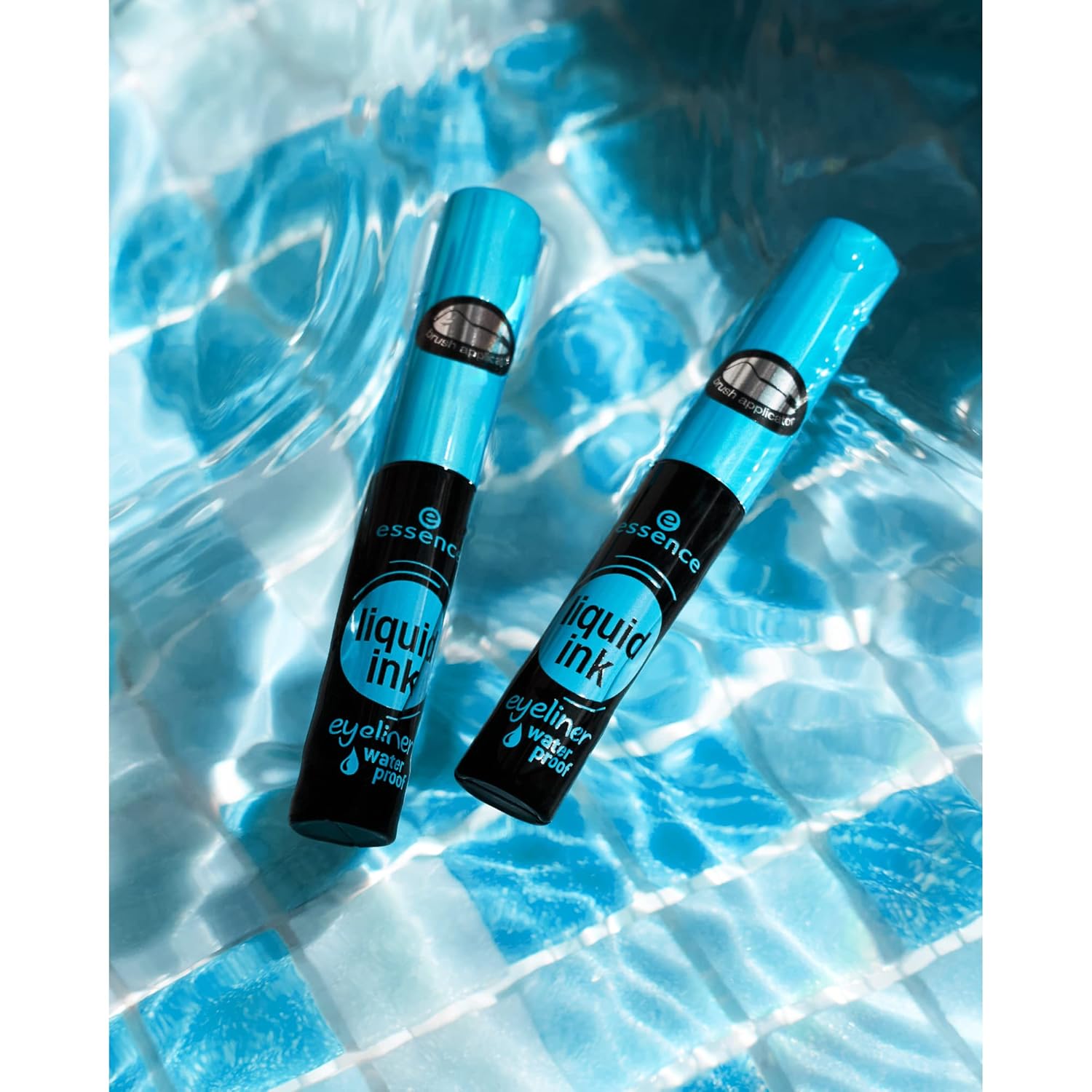 ESSENCE Liquid Ink Eyeliner