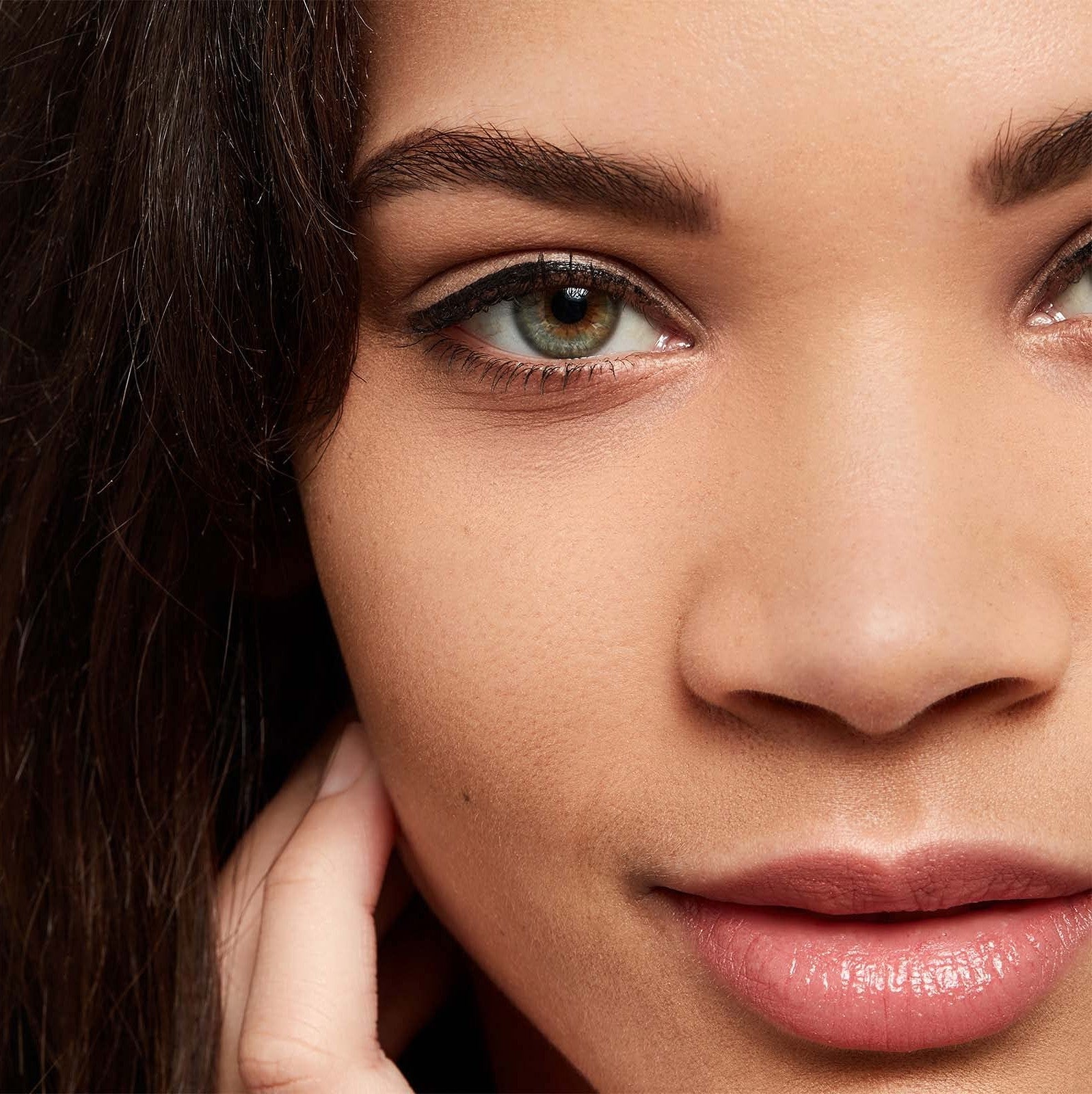 Base de maquillaje PhotoReady Insta-Filter de REVLON