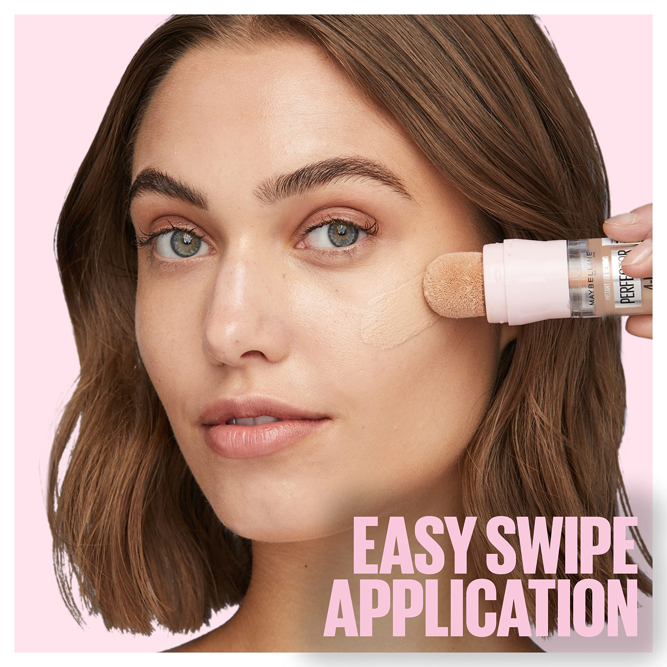 Maquillaje iluminador 4 en 1 Instant Age Rewind Perfector de MAYBELLINE
