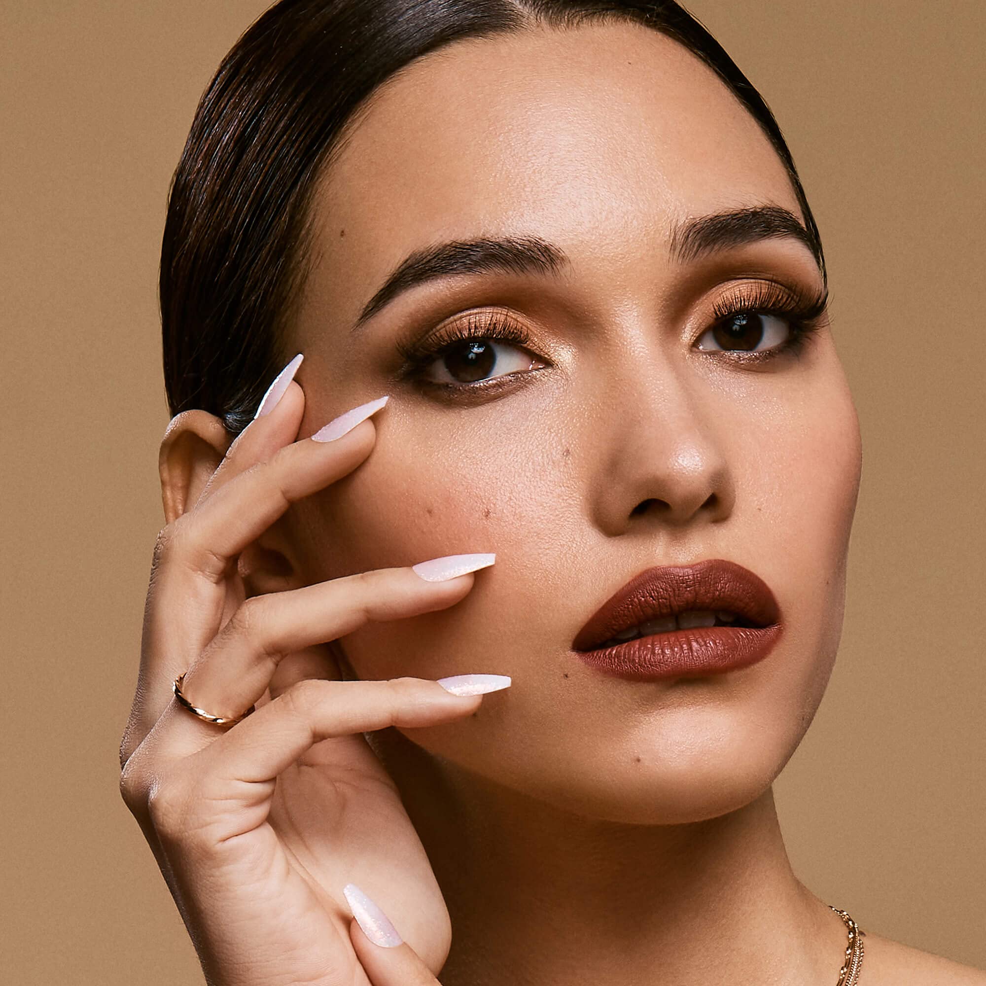 KISS Mantén la calma y mantén las uñas elegantes