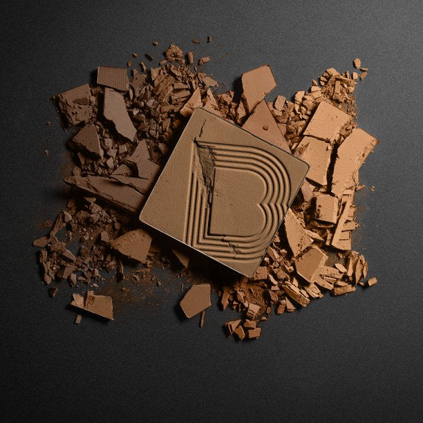 Polvo de base ultra mate de color verdadero BLACK OPAL