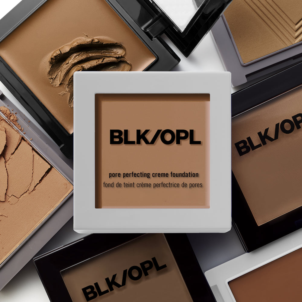 Base de maquillaje en polvo en crema perfeccionadora de poros BLACK OPAL True Color