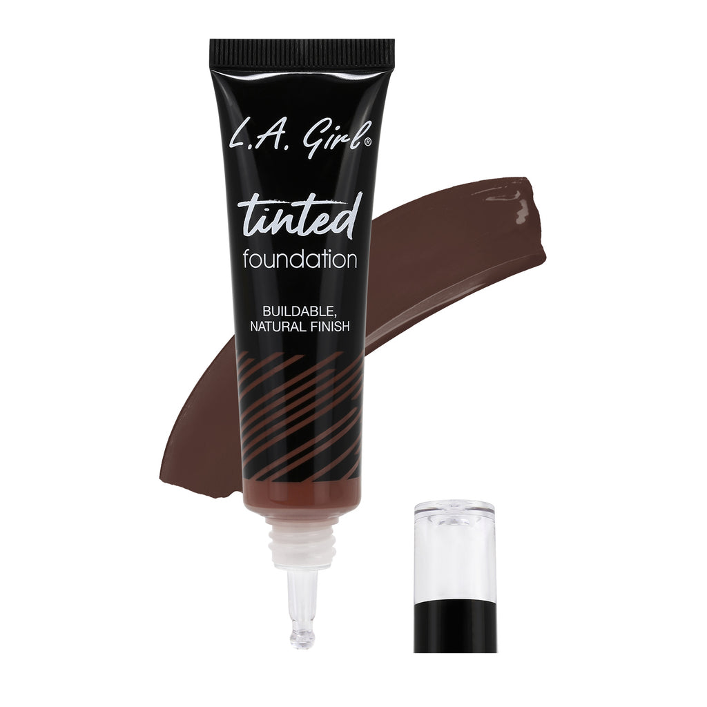 Base de maquillaje con acabado natural LA Girl