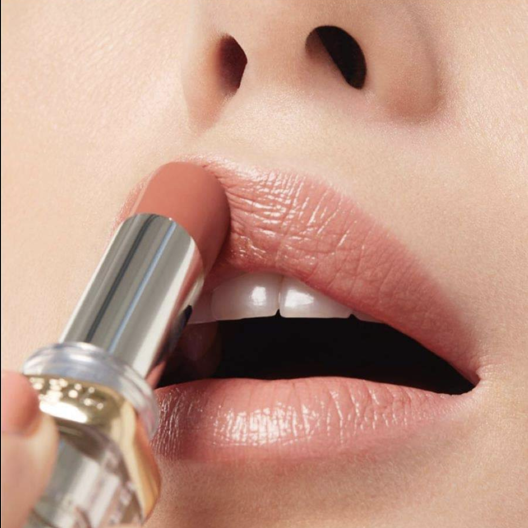 L'OREAL Colour Riche Shine Glossy Ultra Rich Lipstick - VIAI BEAUTY