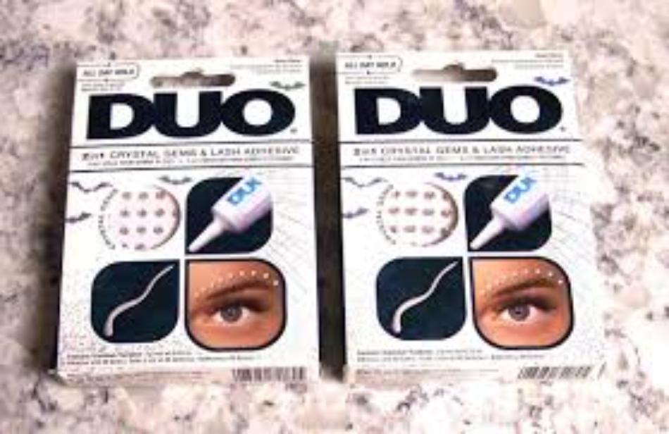 DUO 2 en 1 Gemas de Cristal y Adhesivo para Pestañas