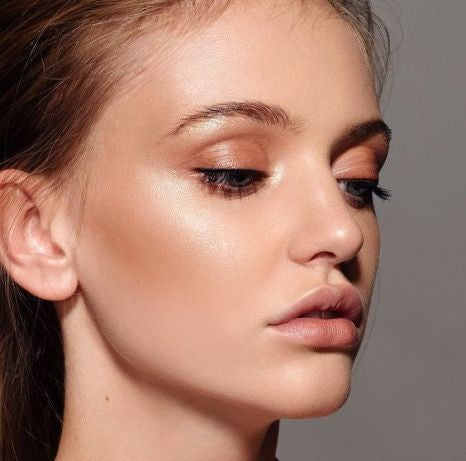 Sombras en barra COVERGIRL TruNaked Queenship Cream Shadow Sticks