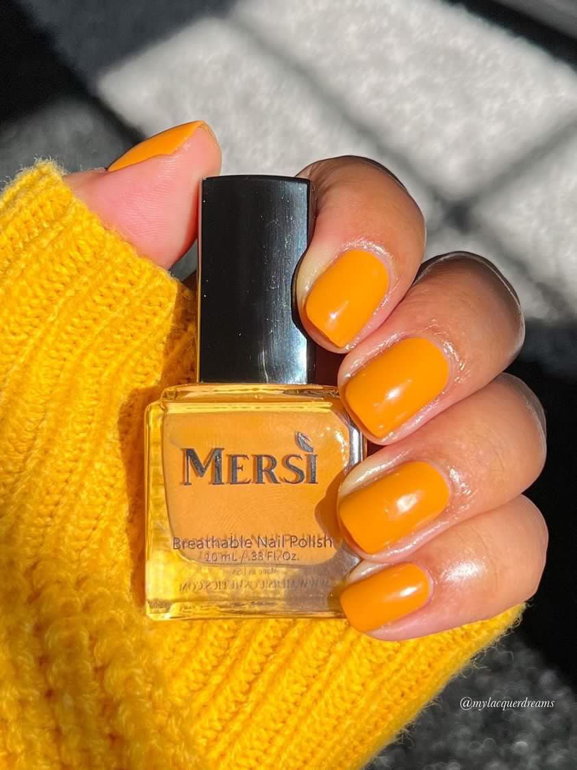 Mersi Flaming Lantern Breathable Nail Polish