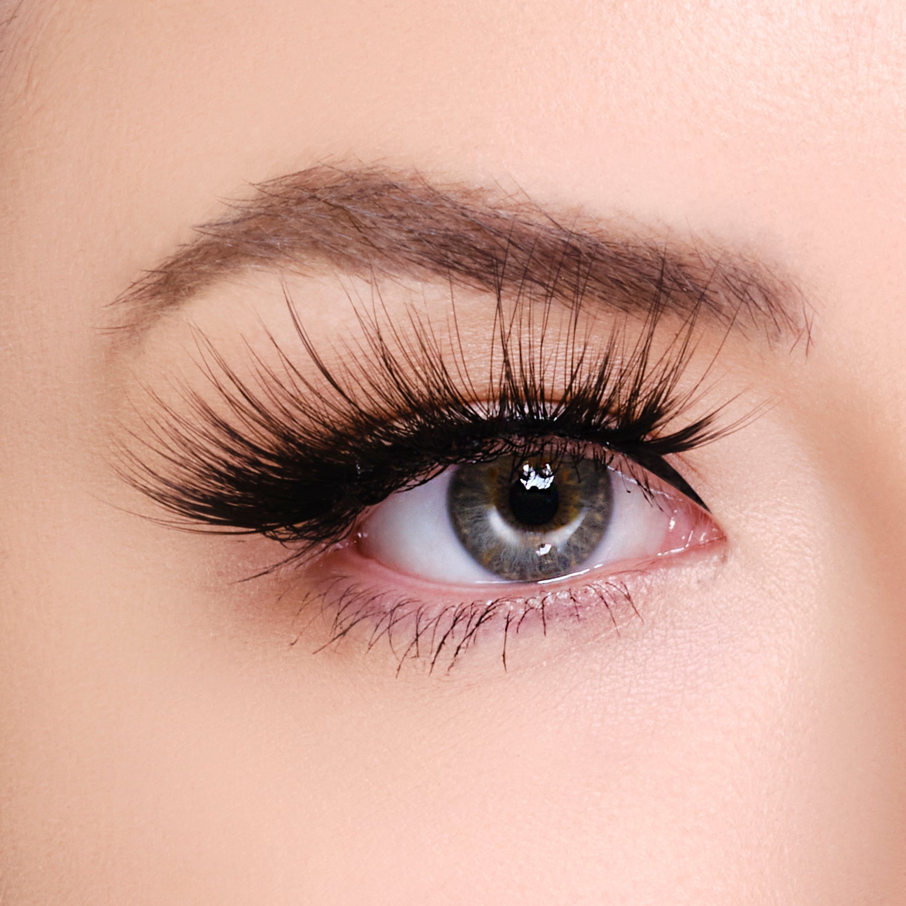 Synthetic Eyelashes - Italy