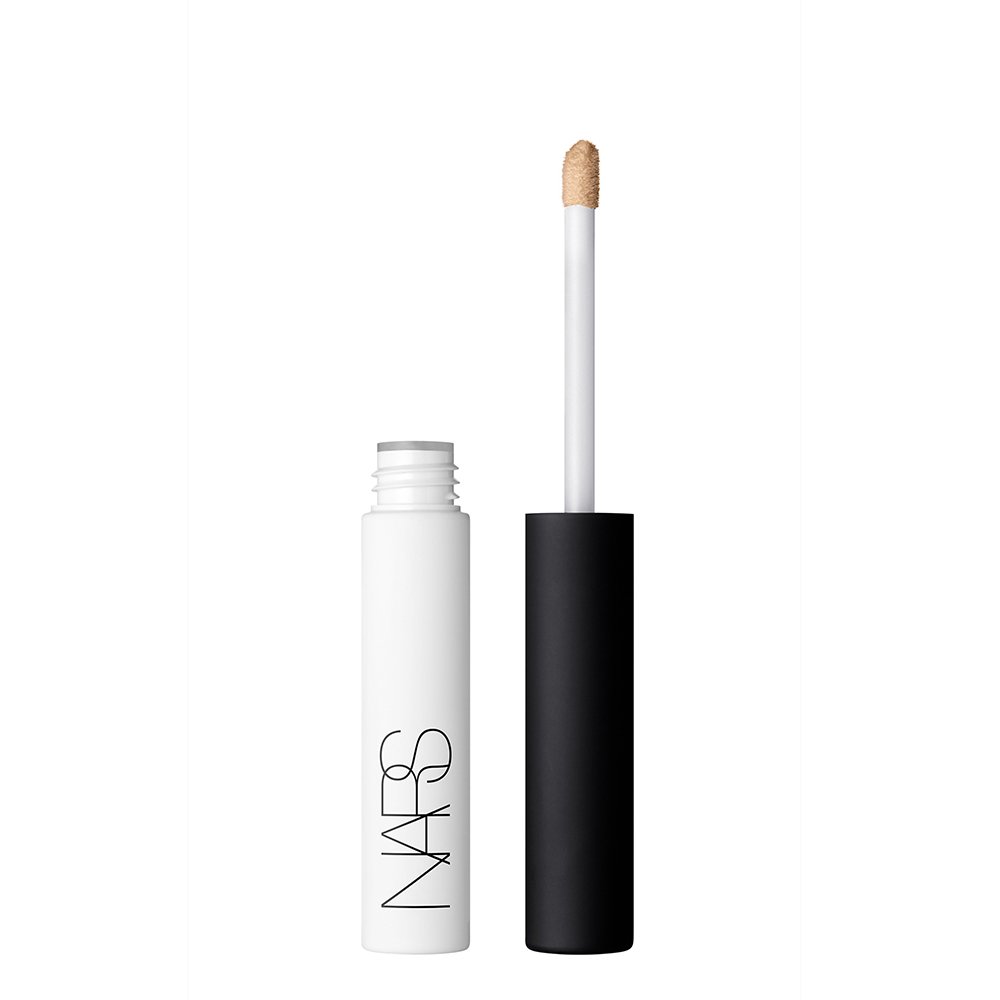 Base de sombra de ojos a prueba de manchas con color de NARS