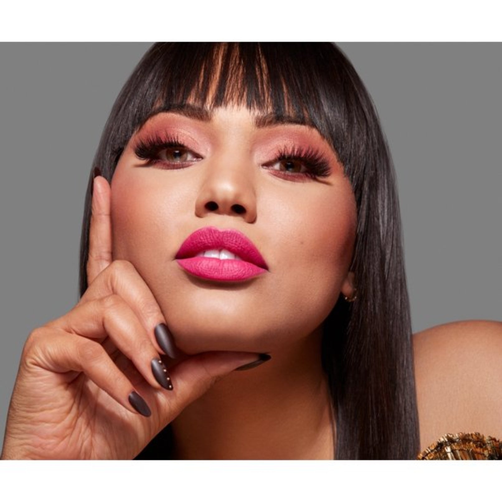 COVERGIRL Full Spectrum Color Idol Satin Lipstick - VIAI BEAUTY