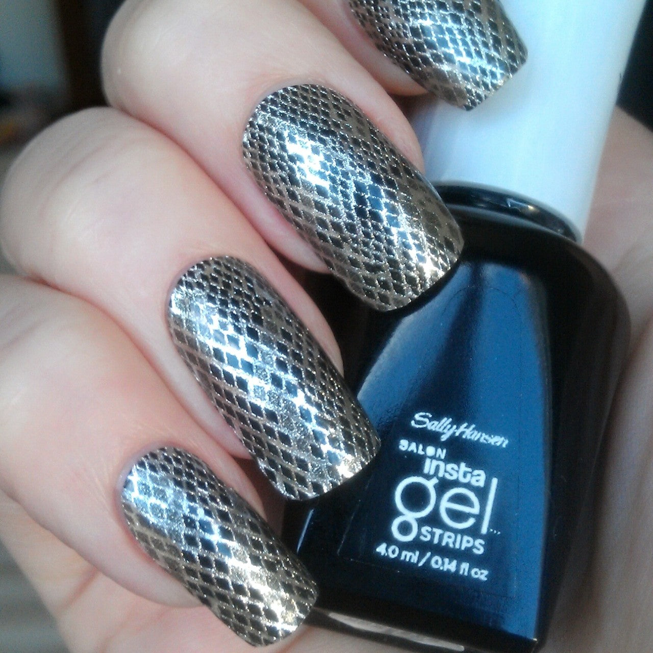 SALLY HANSEN Pro Salon Insta-Gel Strips Manicure (Combo Kit Set) - VIAI BEAUTY