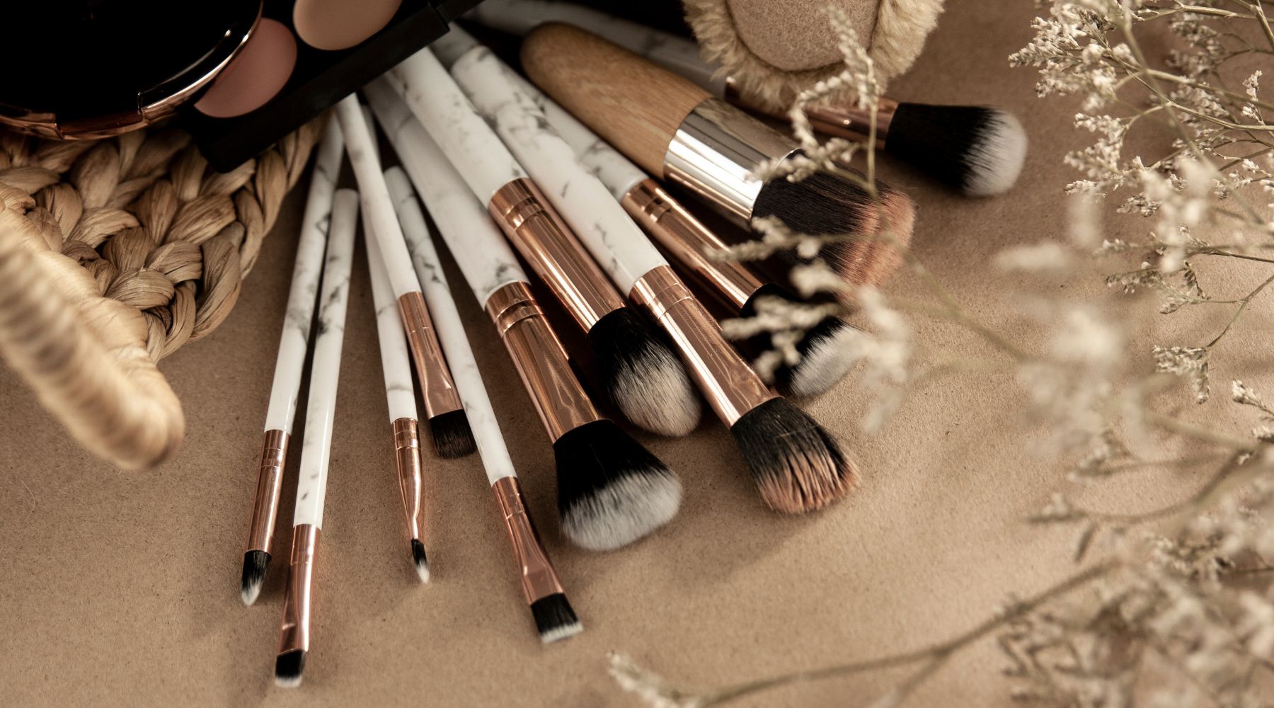 How to Clean Makeup Brushes?