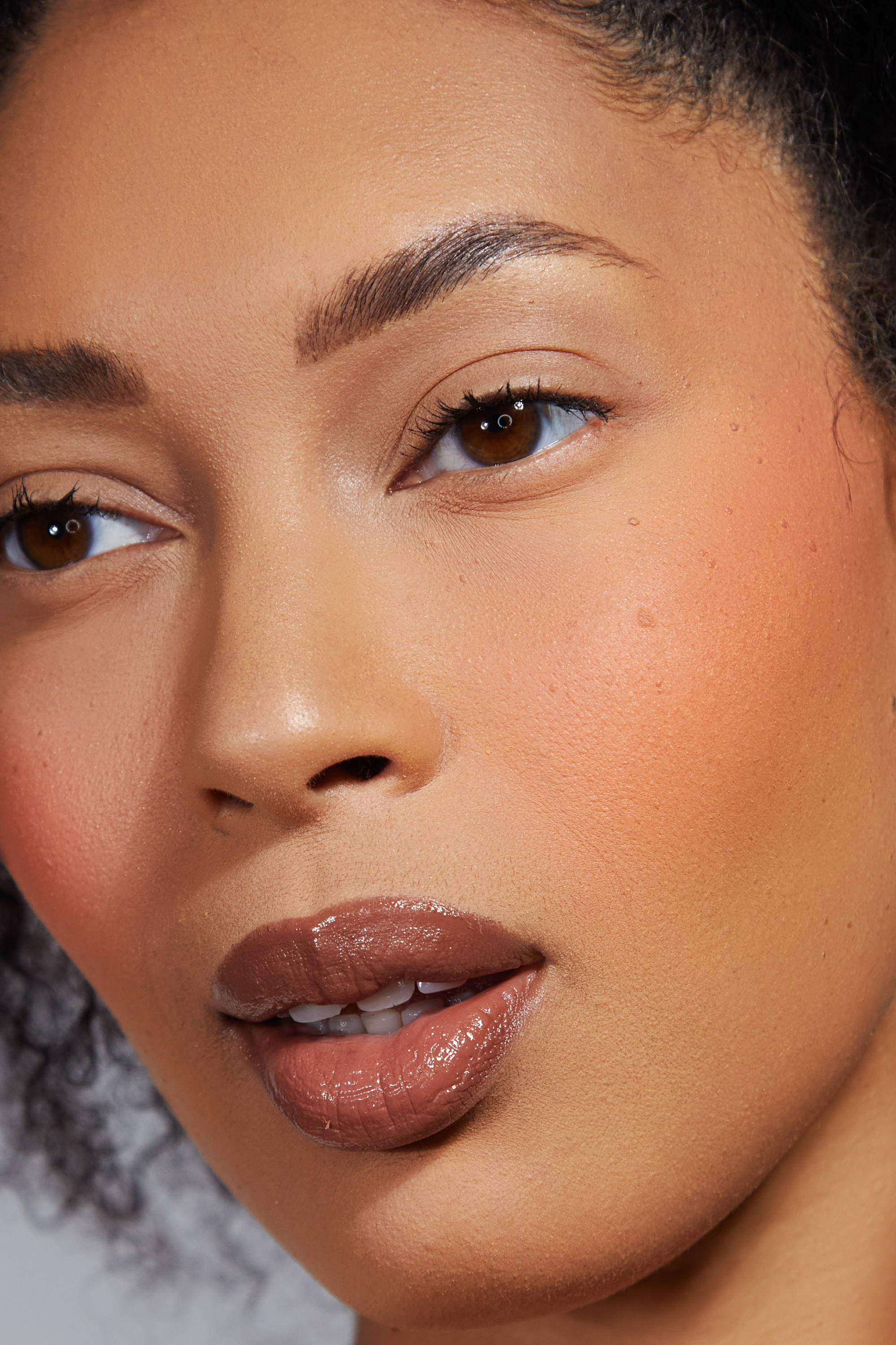 UOMA Double Take Skin Perfecting Blush Duo