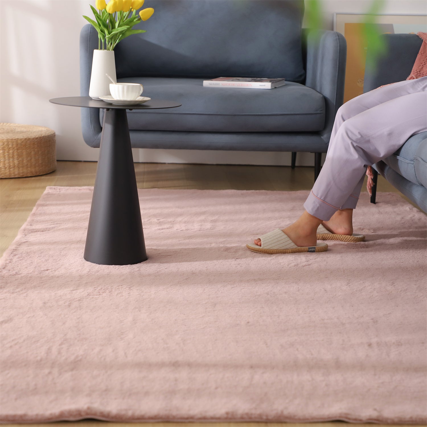 Kasentex Fluffy Elegant Faux Fur Area Rugs, Ultra Soft, Room Decor, Graduation Gifts, Fathers Day Gift, Mom Gift