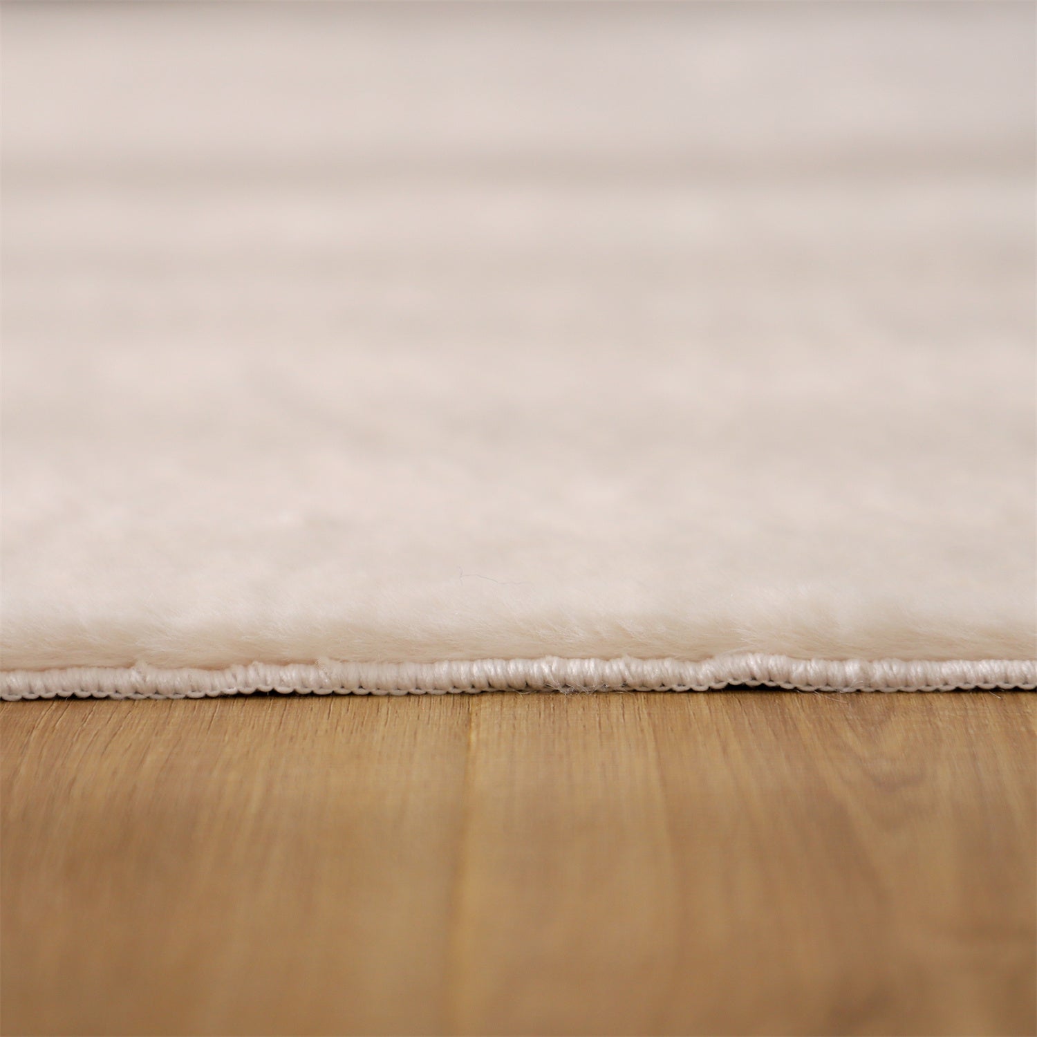 Kasentex Fluffy Elegant Faux Fur Area Rugs, Ultra Soft, Room Decor, Graduation Gifts, Fathers Day Gift, Mom Gift