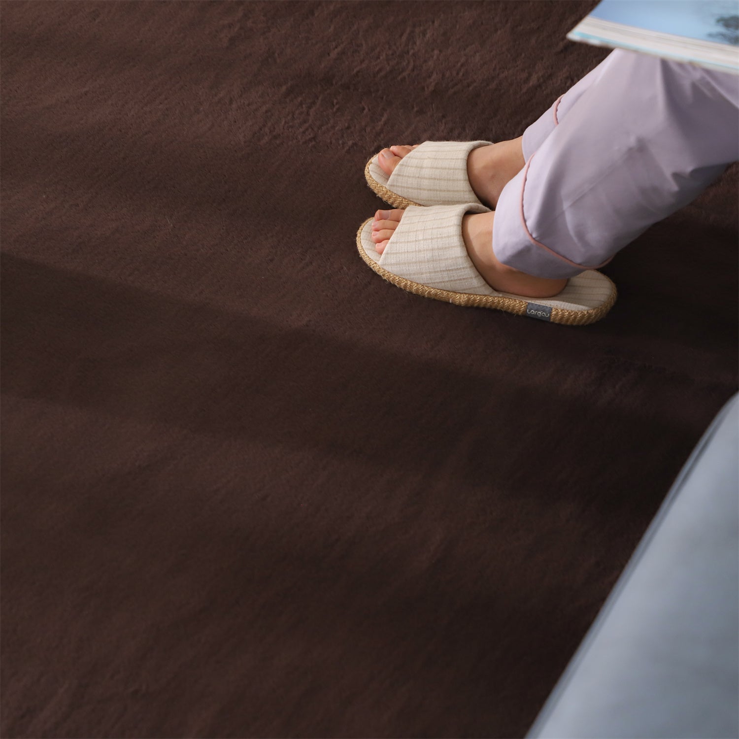 Kasentex Fluffy Elegant Faux Fur Area Rugs, Ultra Soft, Room Decor, Graduation Gifts, Fathers Day Gift, Mom Gift