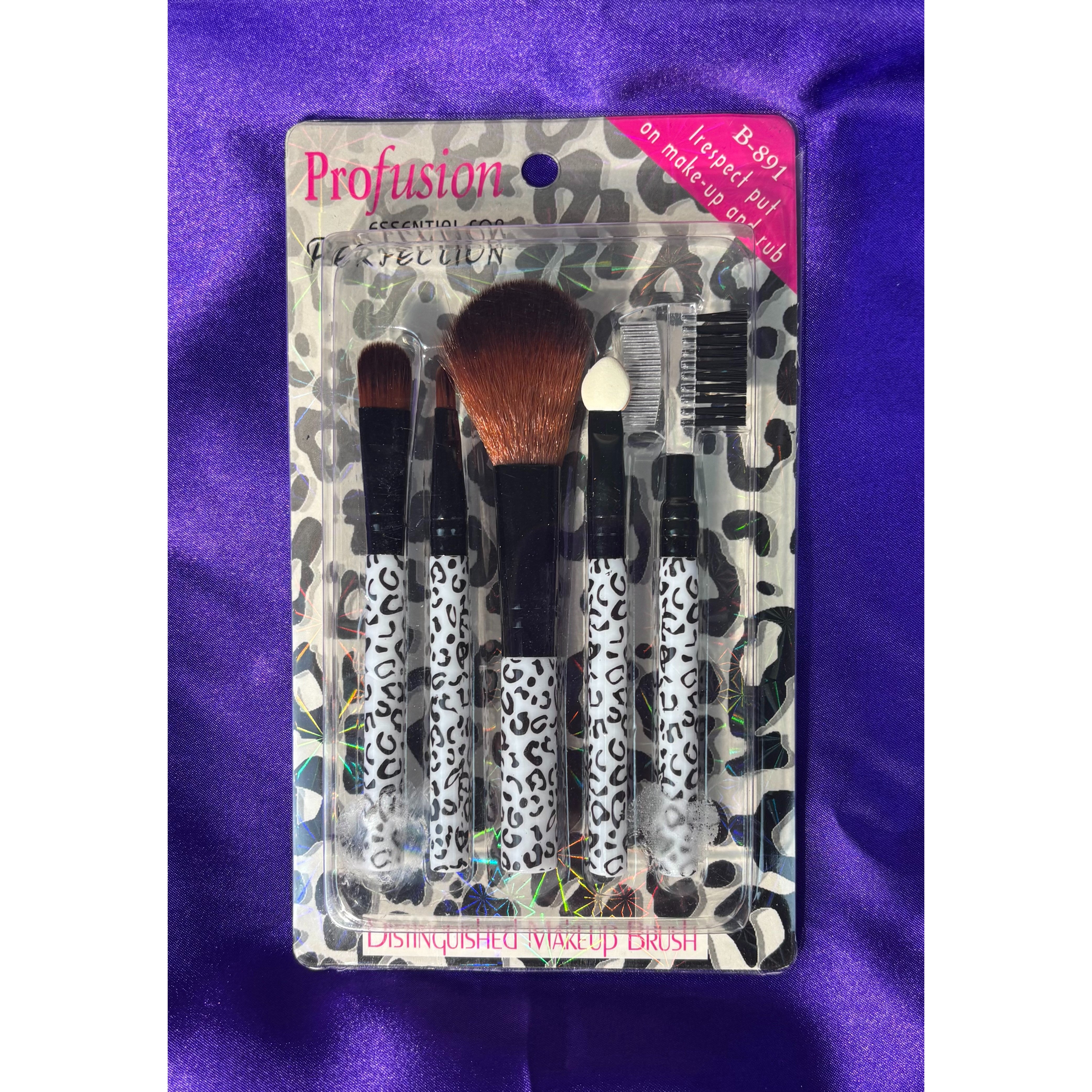 Makeup Brush Set: Essential For Perfection