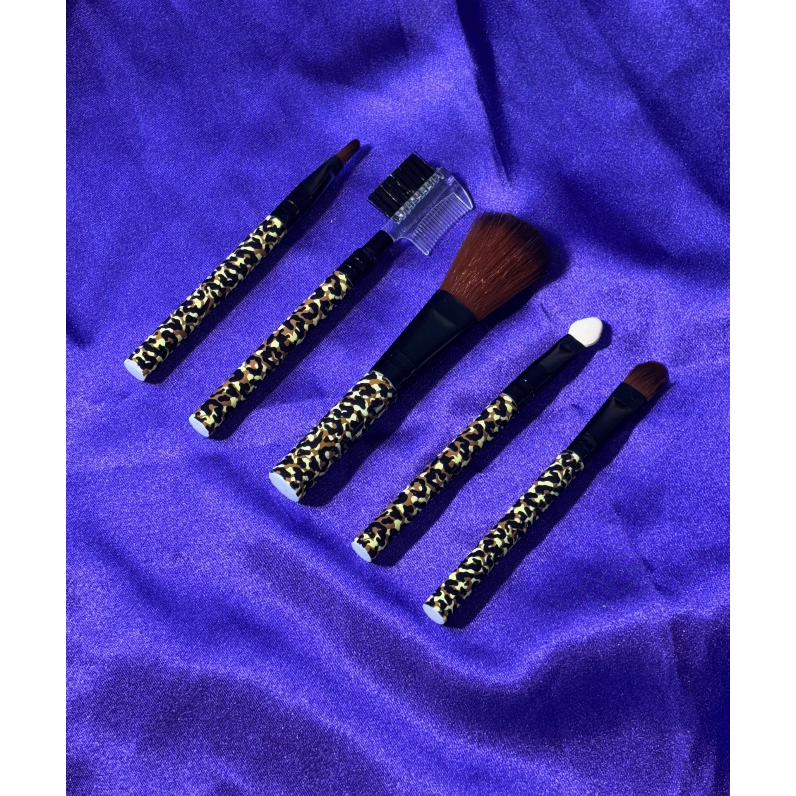 Makeup Brush Set: Essential For Perfection