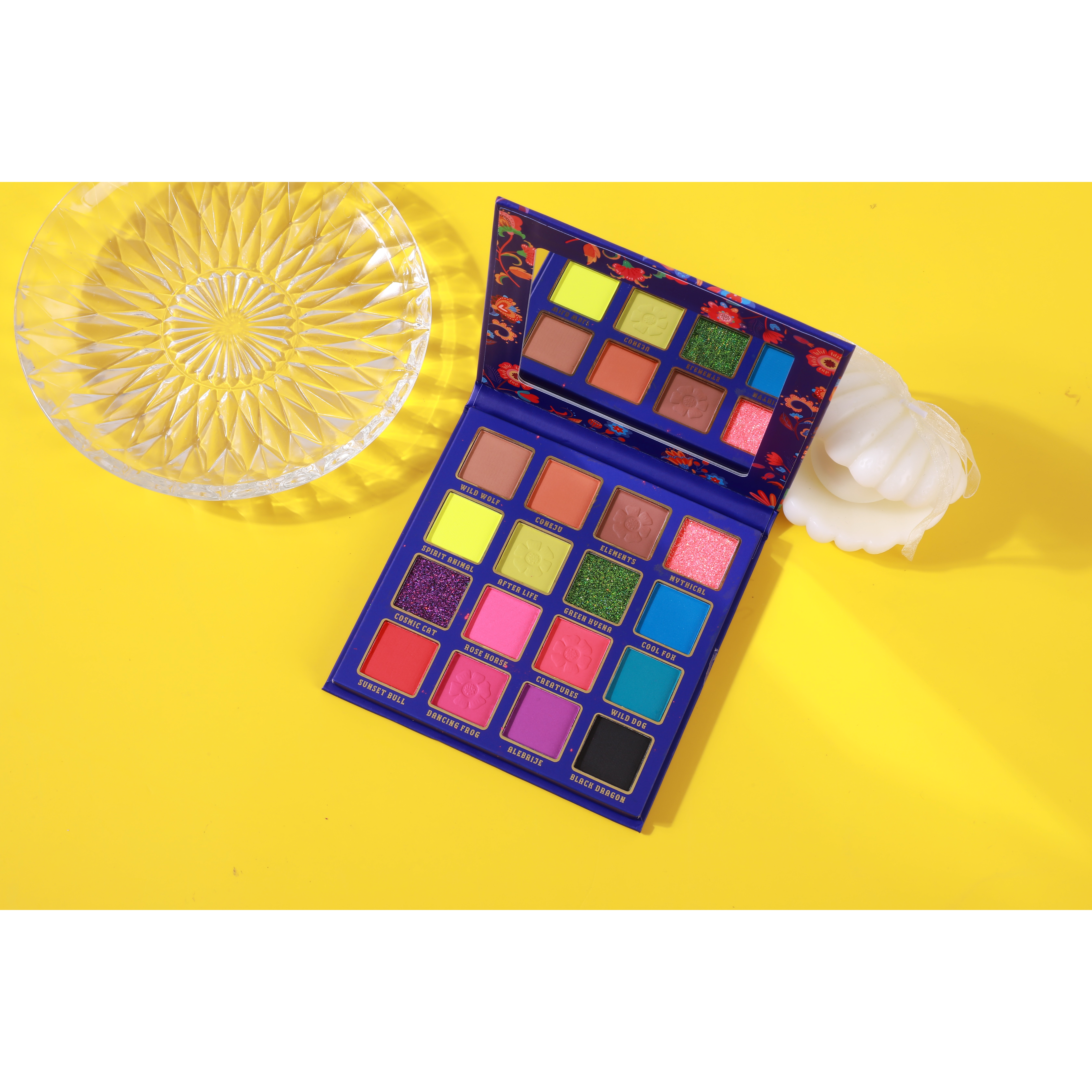 Alebrije Eyeshadow Palette