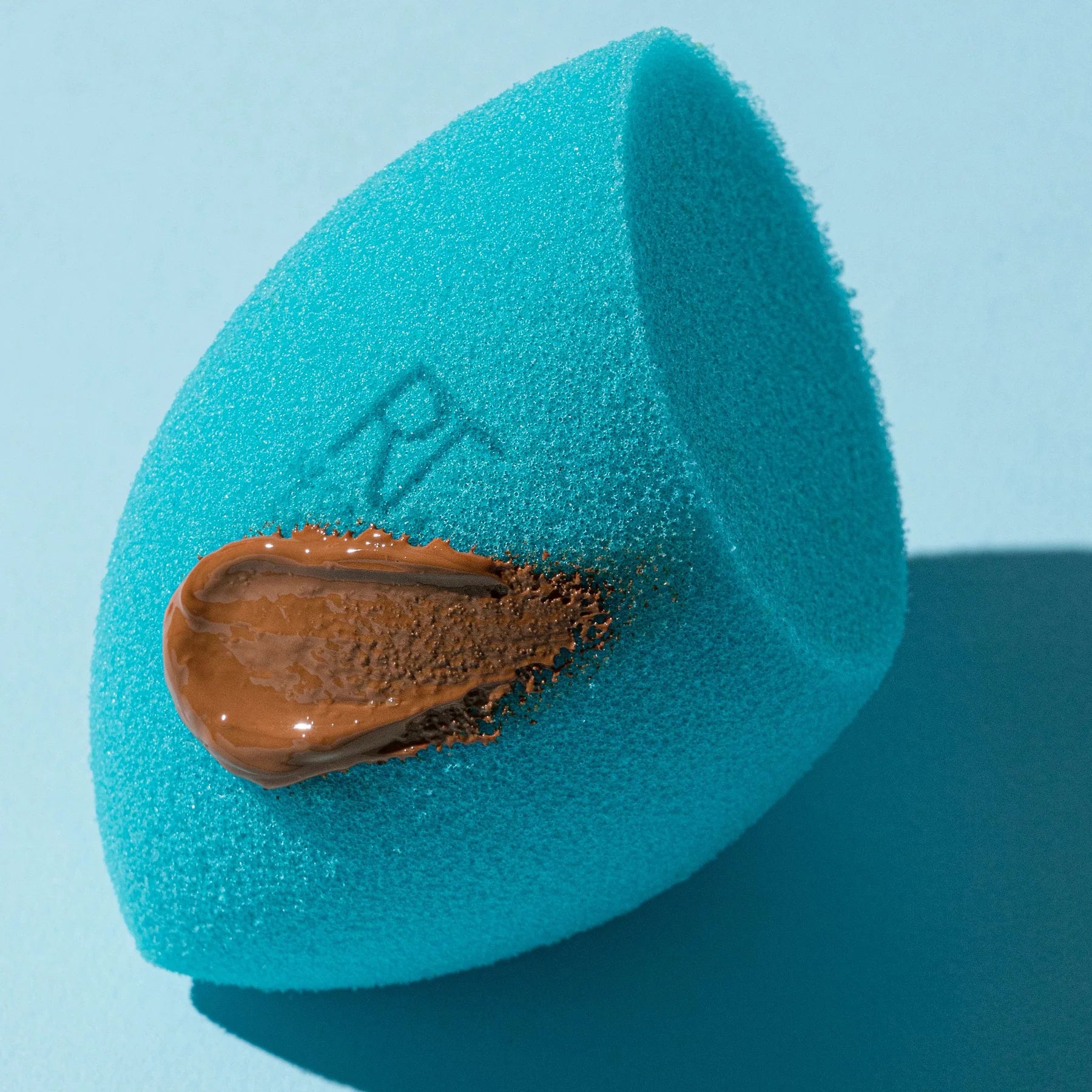 REAL TECHNIQUES Miracle Airblend Makeup Sponge