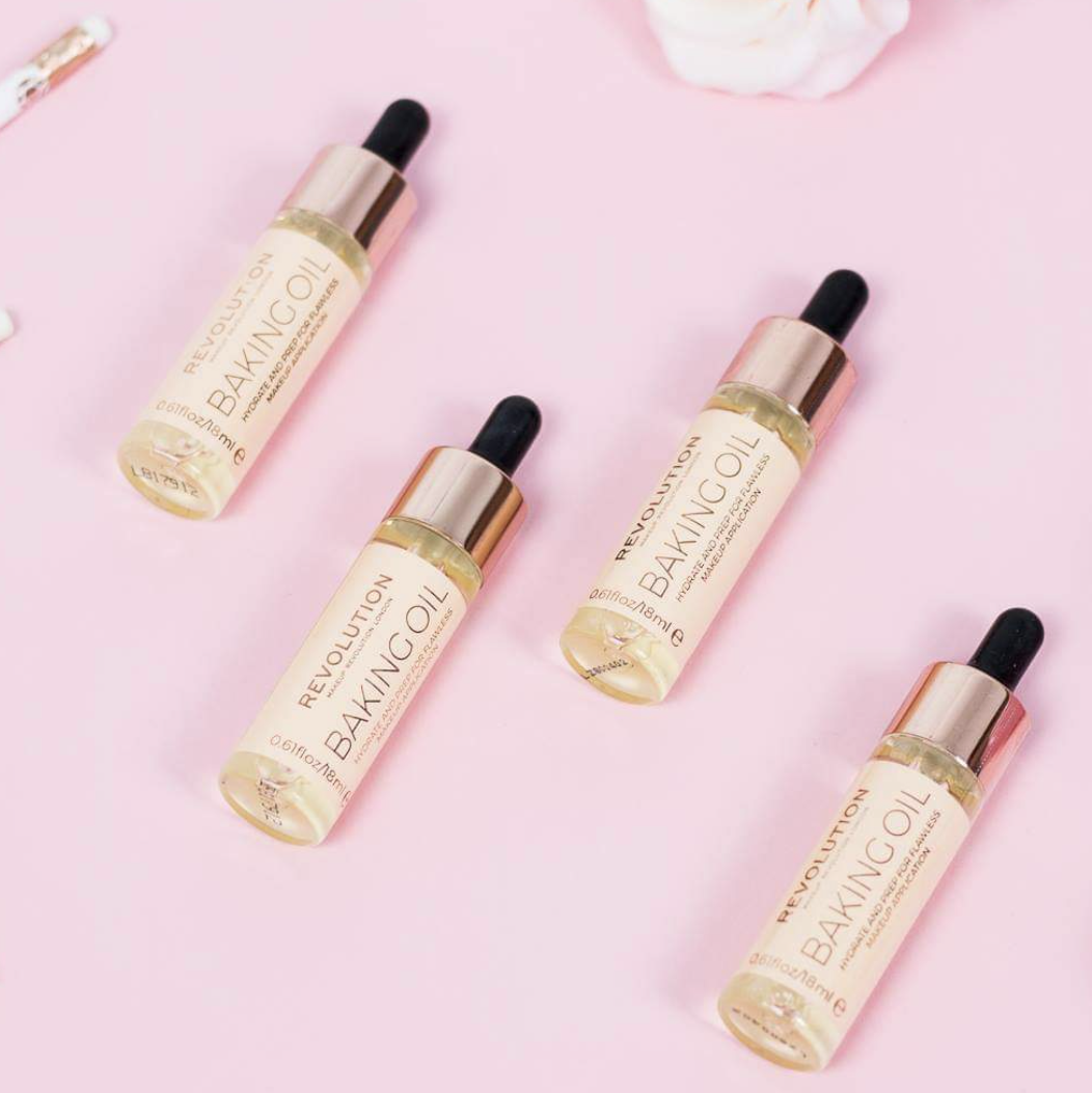 REVOLUTION Baking Oil - Hydrate & Prep For Flawless Makeup