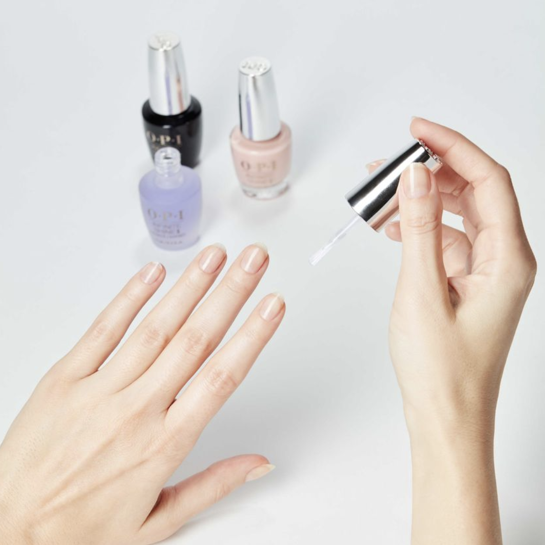 O.P.I Infinite Shine Nail Lacquer Strengthening Primer