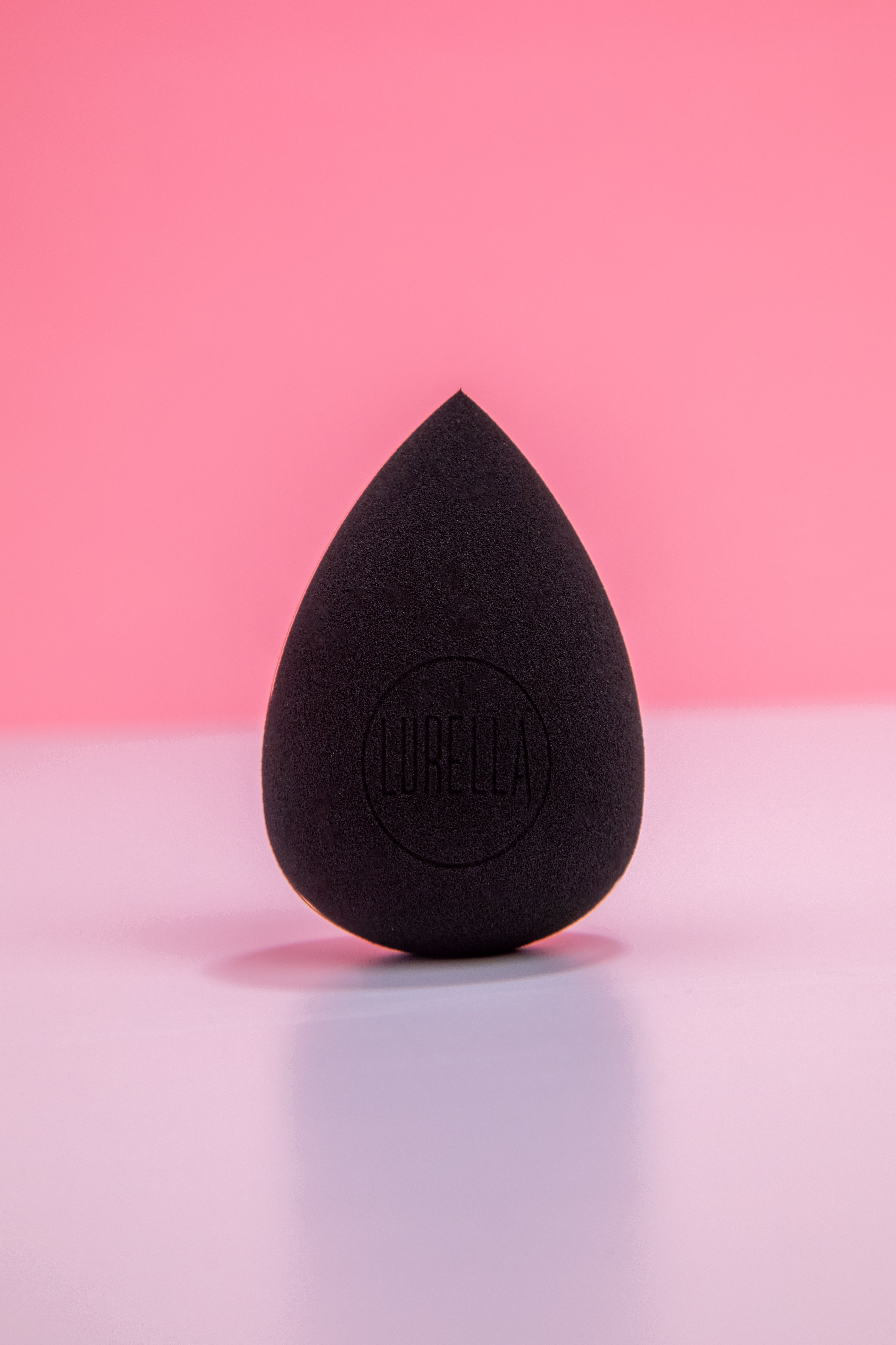 LURELLA Teardrop Beauty Sponge