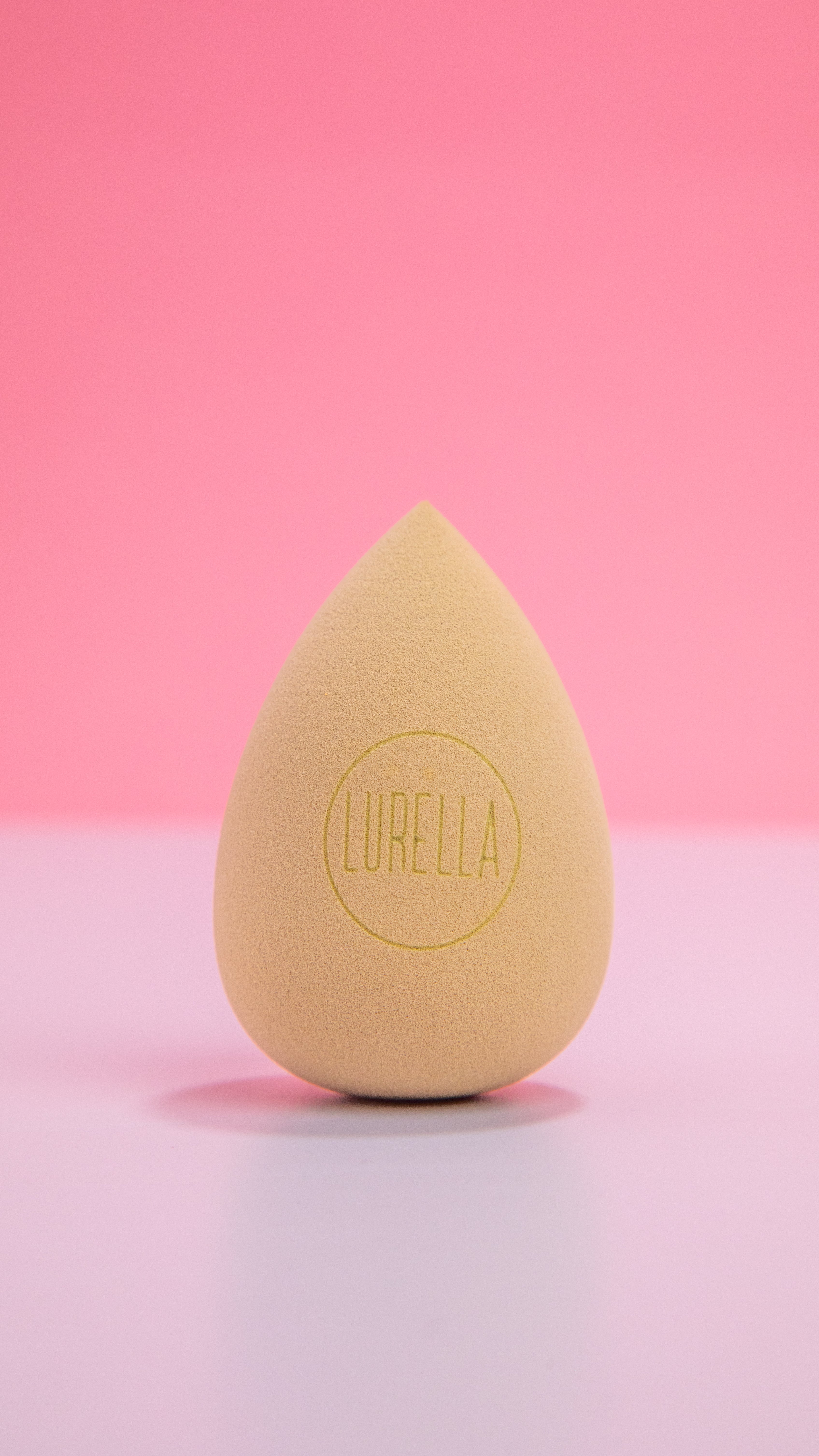 LURELLA Teardrop Beauty Sponge