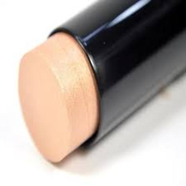 REVOLUTION The One Highlight Contour Stick Highlight And Perfect