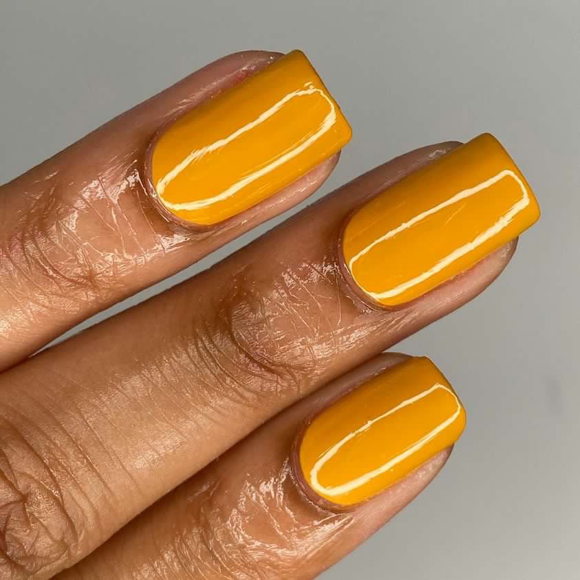 Mersi Flaming Lantern Breathable Nail Polish