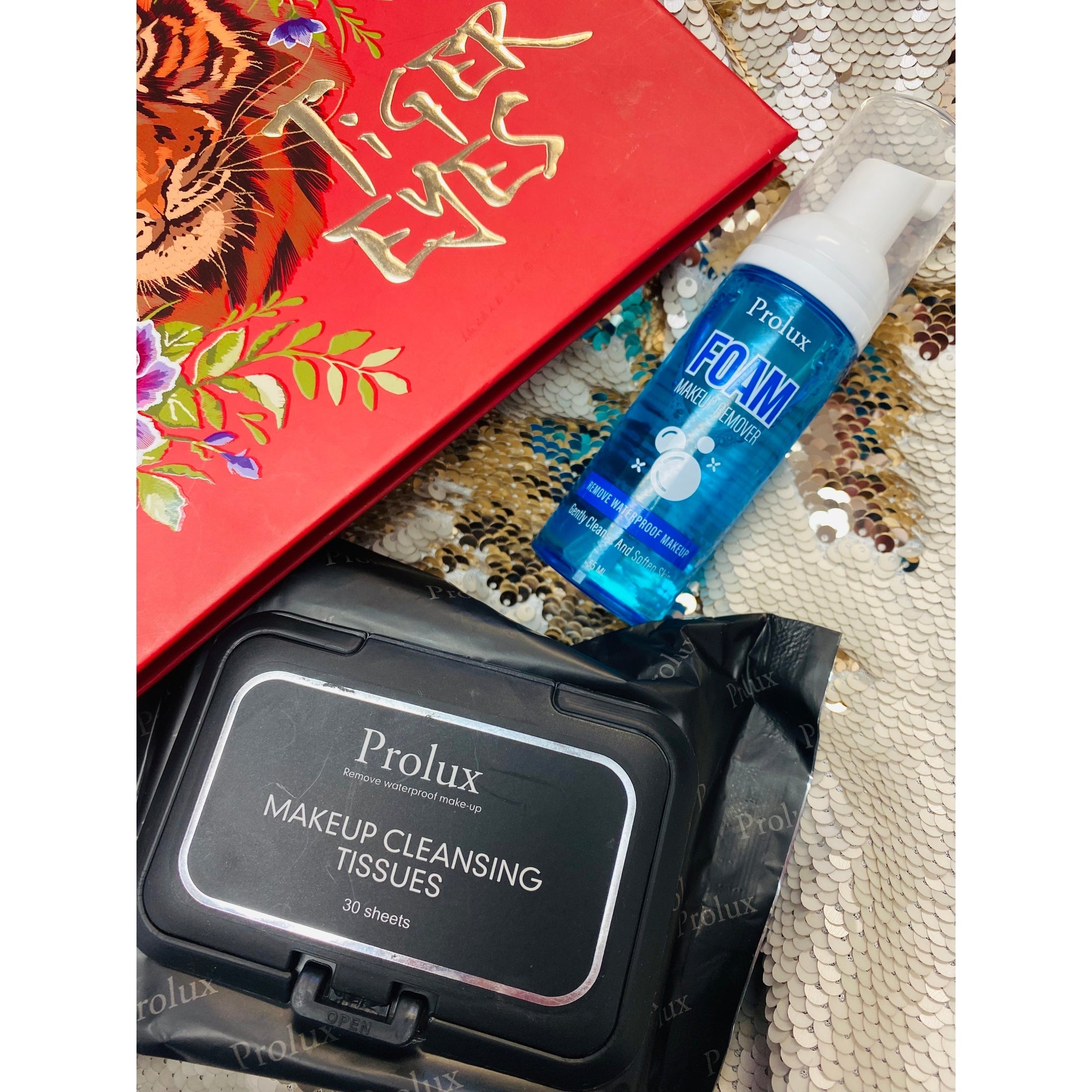 Gentle Makeup Removing Wipes