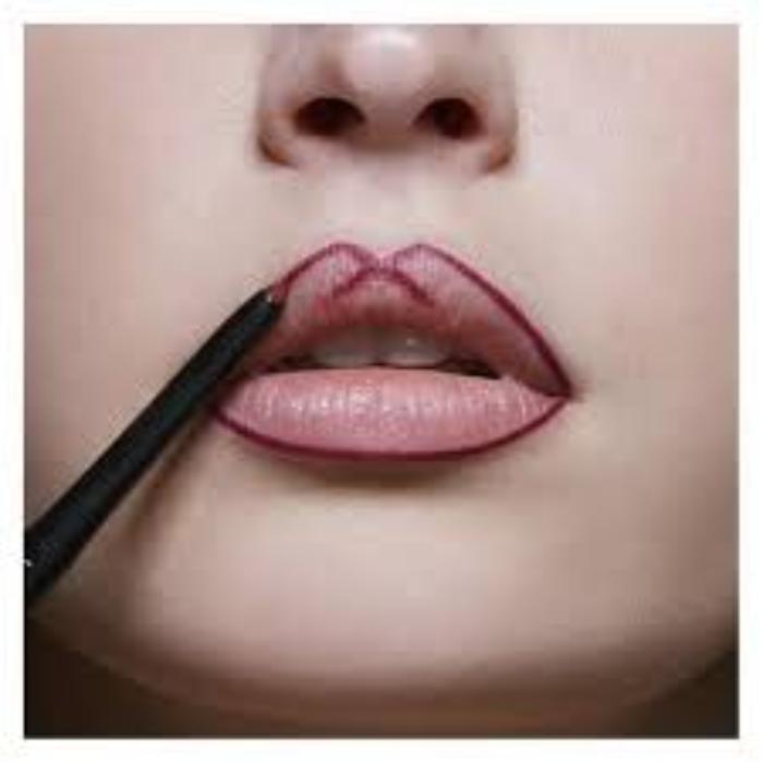 MAYBELLINE Color Sensational Shaping Lip Liner