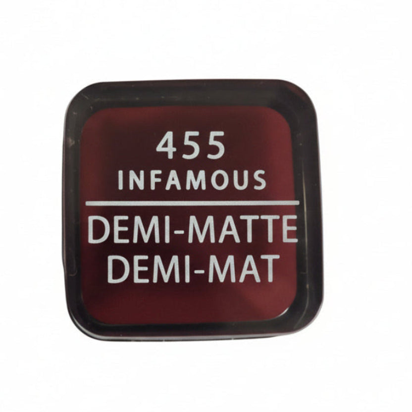 Lápiz labial demi-mate exhibicionista de COVERGIRL