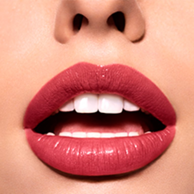 RIMMEL Provocalips Color de labios a prueba de besos de 16 horas